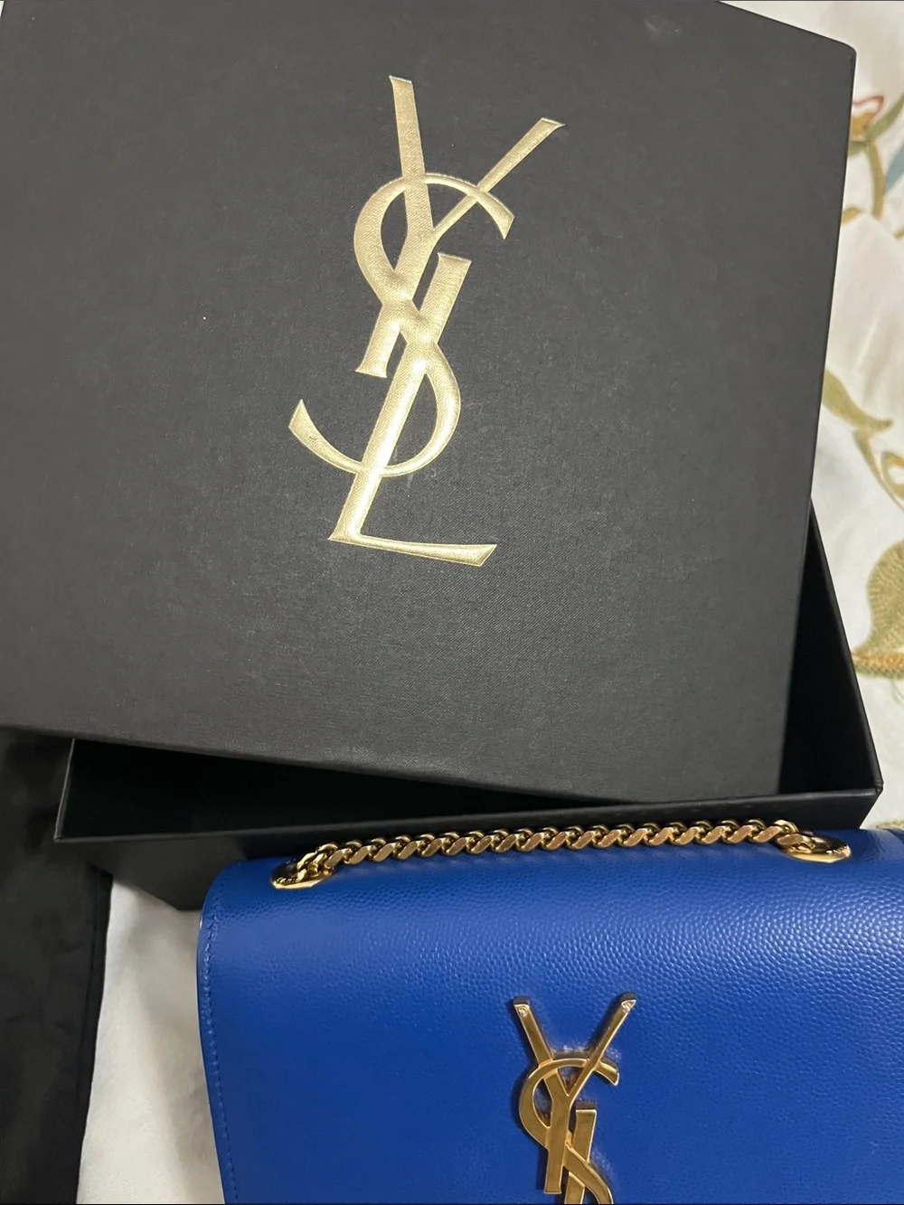 Saint Laurent compact saint